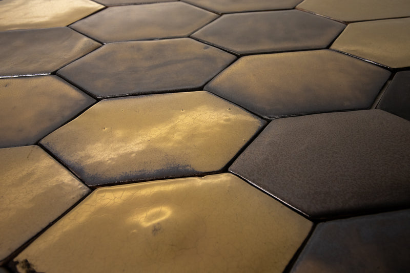 Hexagonal Metallic Glazed Ceramic Tiles: Contemporary Elegance -  MGSUY3_26B