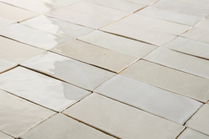 Undulating Off-White Handmade Rectangular Tiles - AKHBMC_Metro_WS