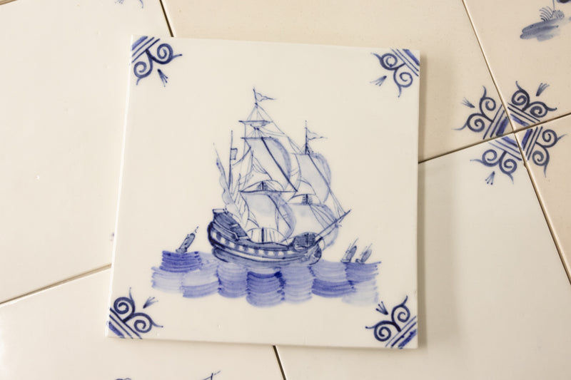 Delft Inspired Blue and White Hand-Painted Square Tiles BGNBJY_8B