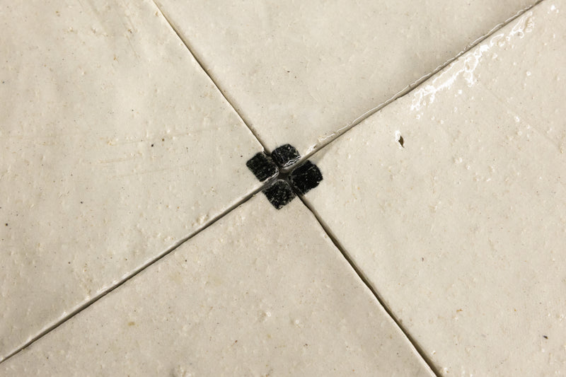 Cream Square Ceramic Tiles with Black Hand-Painted Corners - CBCDFD-WS