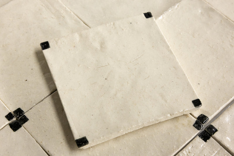 Cream Square Ceramic Tiles with Black Hand-Painted Corners - CBCDFD-WS