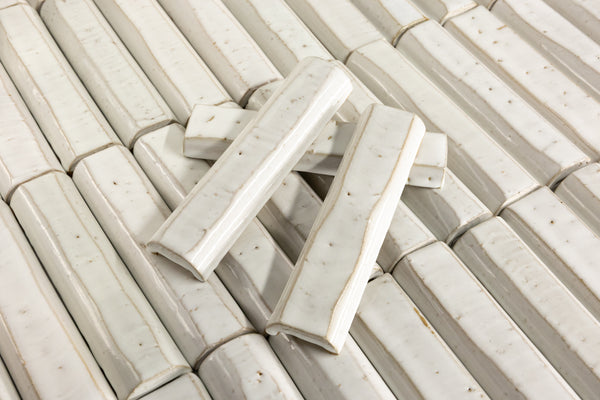 Flat Fluted White Tiles - HAKGGE