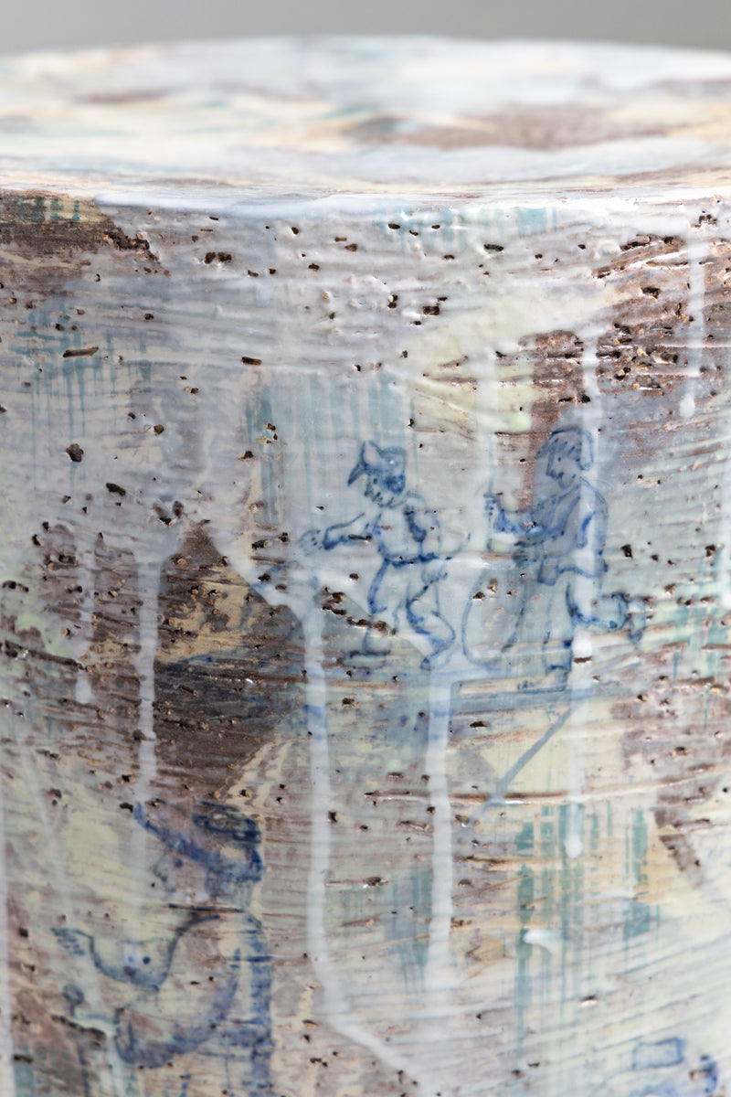 Delft Inspired Figurative Hand-Painted Ceramic Side Table - HGAAEE