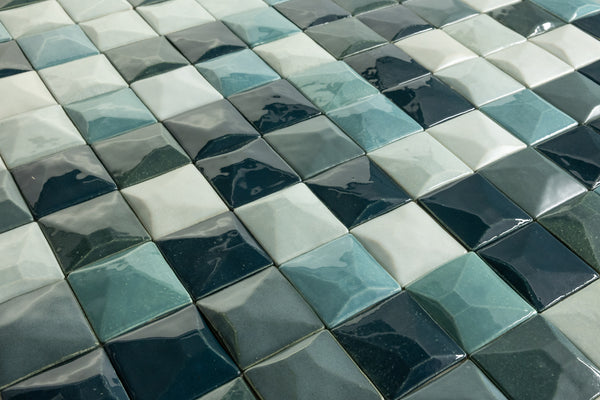 Blend of Aqua & Green 3D Pyramid Square - JKBEFA-EX-HP