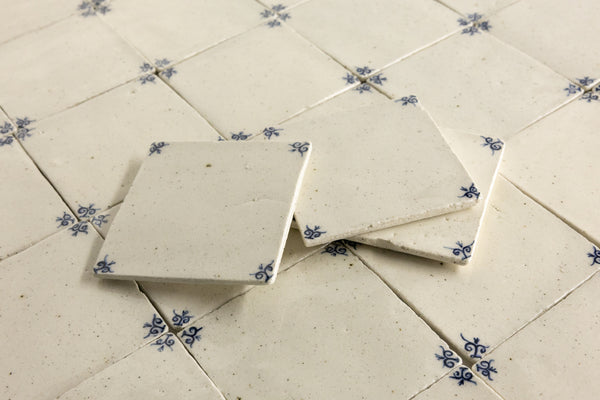 Painted Corners Blue & White Square Tiles - S6CAK8-WS