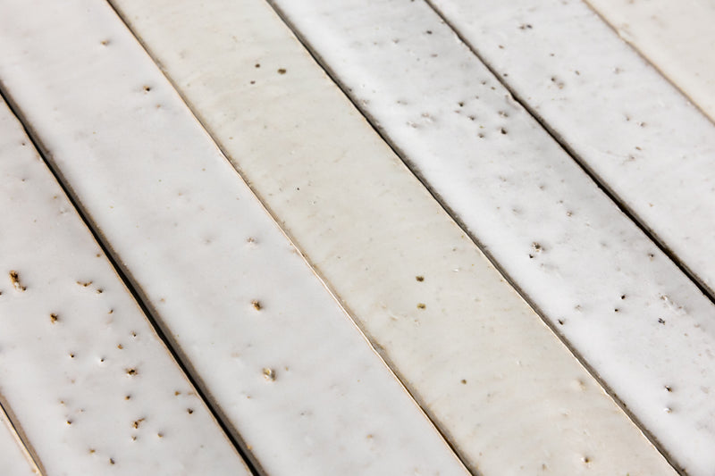 White Rectangular Tiles - SNJLLN