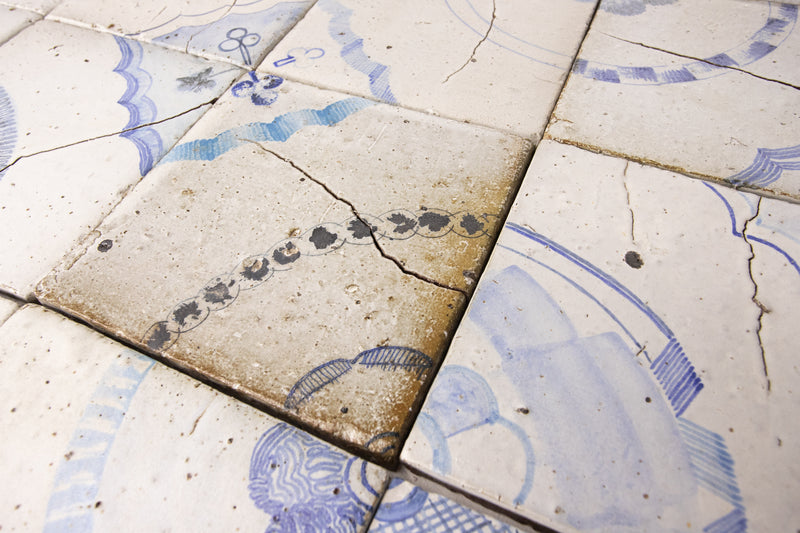 Wabi-Sabi Blue and White Tiles with Cracks STAMAW_CR