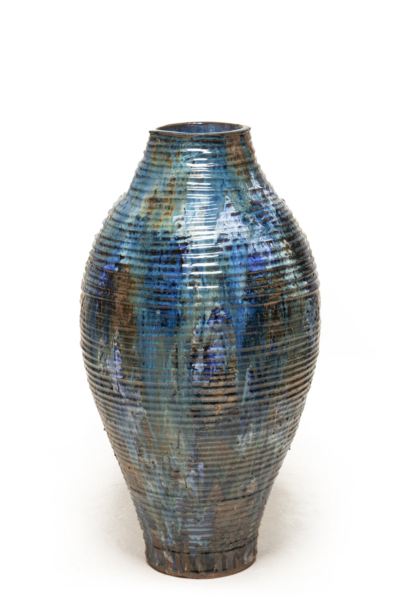 Vessel adorned with enchanting glazes in shades of blue, bronze, and earthy green - XWKDGB