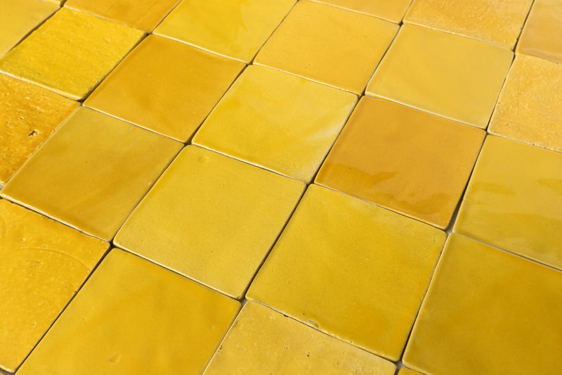 Blend of Yellow Square Tiles YMRJBD – VEELVLAK-Frēodōm