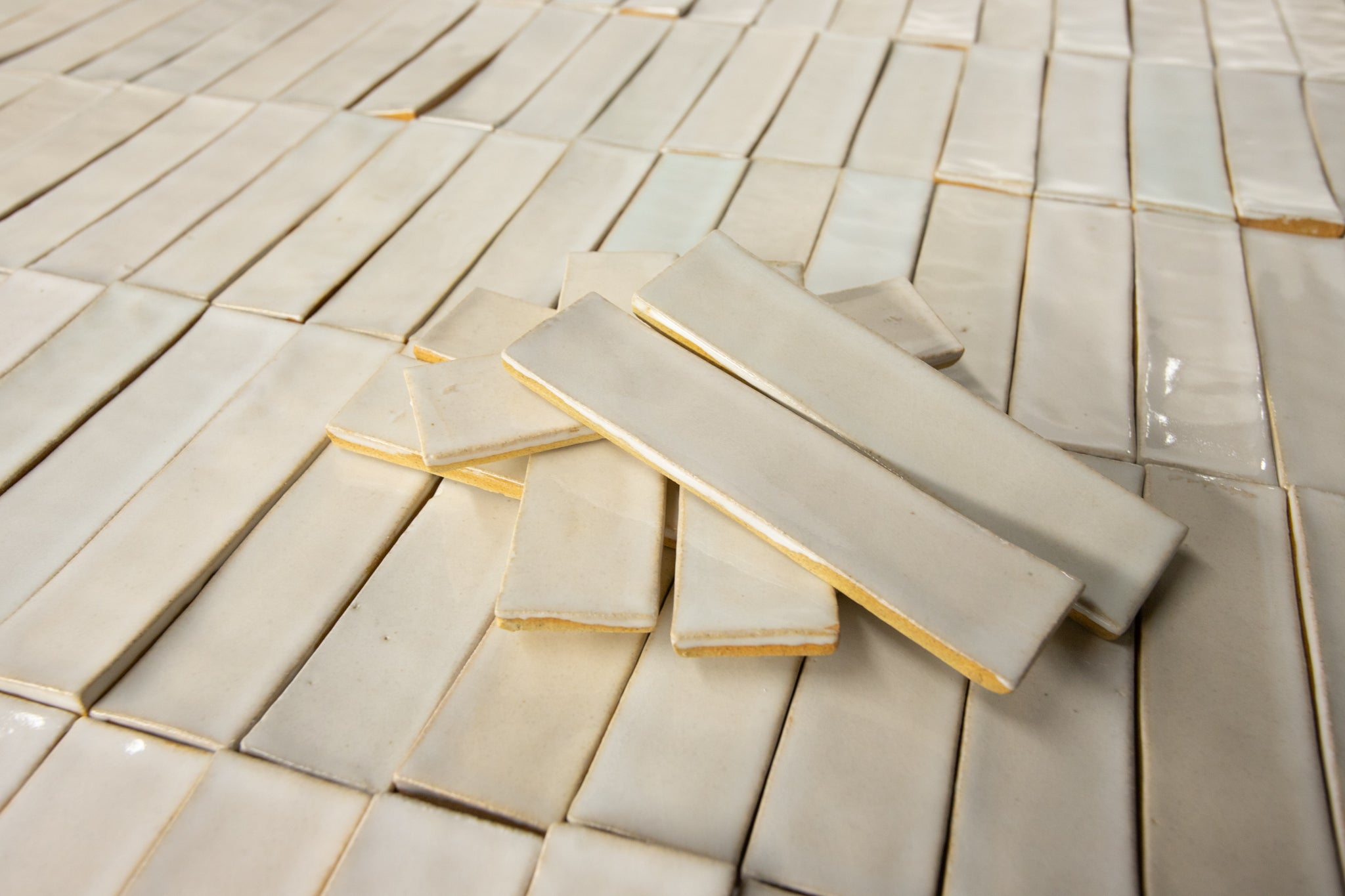 Handmade Cream Rectangular Tiles CGGICI_WS – VEELVLAK-Frēodōm