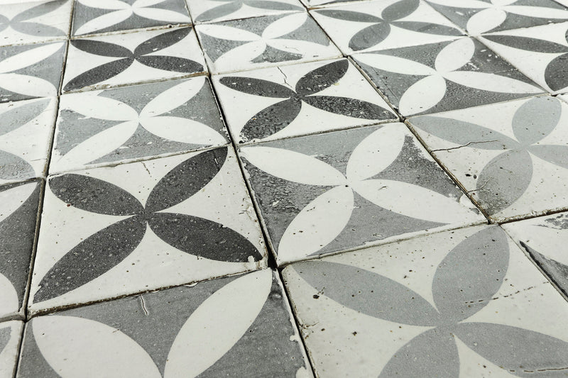 Chunky square tile black petal pattern on matt white CRQM2L 11C