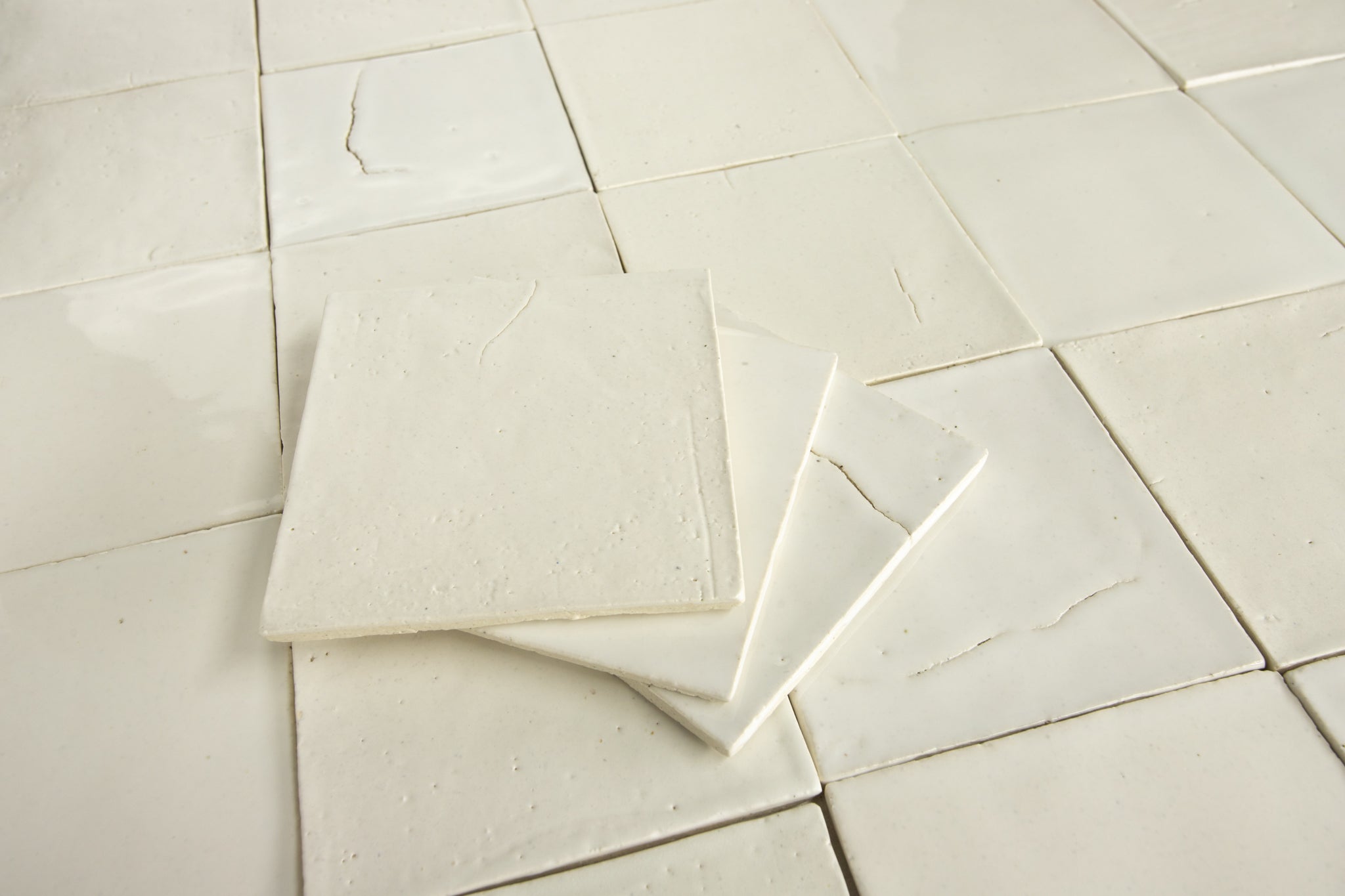Handmade White Square Tiles EFZTRK 8B – VEELVLAK-Frēodōm