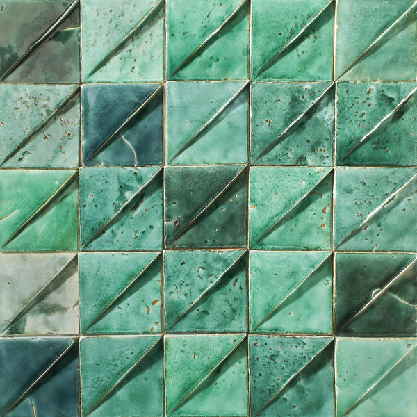 Square split surface 3D Tile Glassy green P3CV62 5A