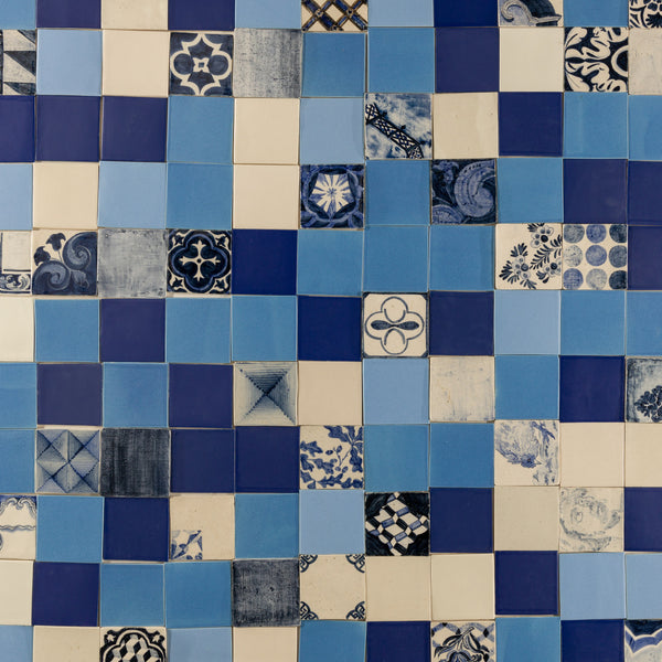 Blue & White Tiles with Delft Artwork RWL9XG 10B
