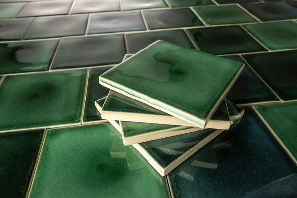 Green glazed hand made tile T8U8LR 7B