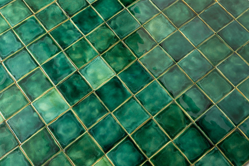 Green Glazed Hand-Made Tile TWH8P5 6B