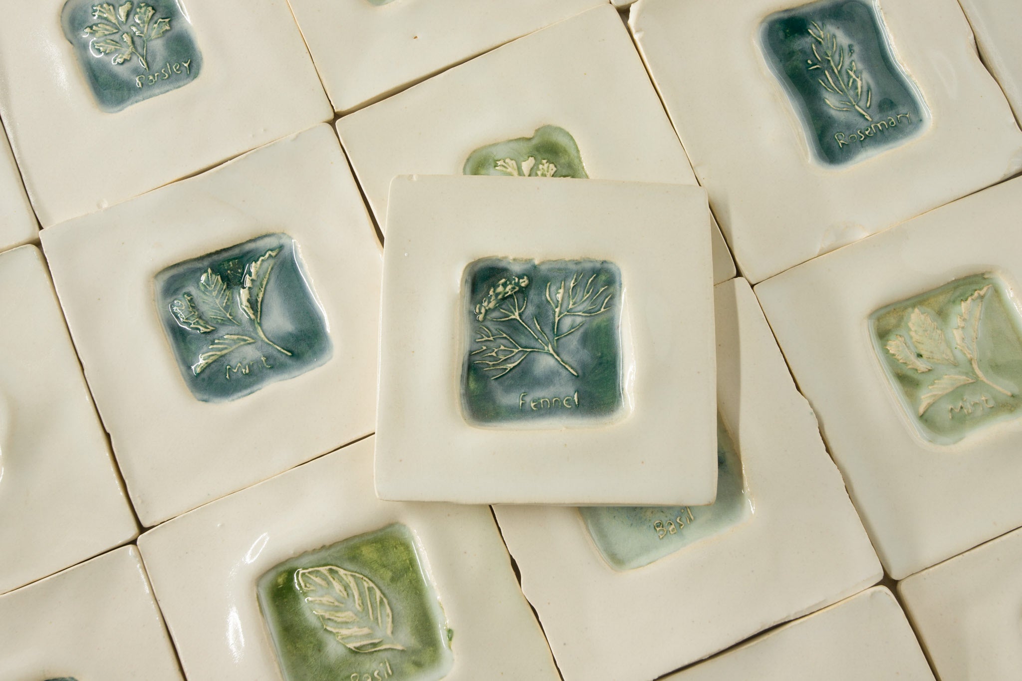 Hand-made Embossed Square Tiles YEHNZB 10A – VEELVLAK-Frēodōm
